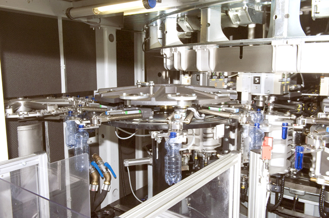 Máquina de soplado rotatorio de botellas de bebidas carbonatadas