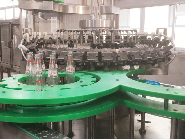 Máquina taponadora de llenado de lavado de botellas de té verde